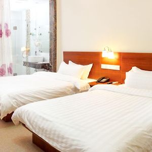 Standard Without Window Twin Room